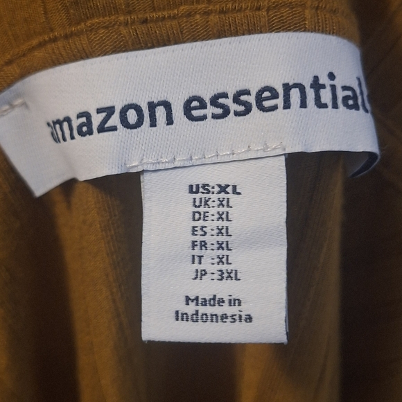 Amazon Essentials Mustard Ribbed Button-Up Top - Picture 2 of 2